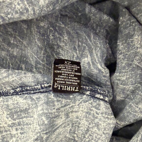 Thrill Jeans Top Women's 2X Blue Distressed Button Up Tunic Collared Shirt - Picture 12 of 12